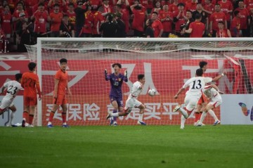 世界杯高清平台-马德兴：U23国足表现失望 中场没了强度与厚度