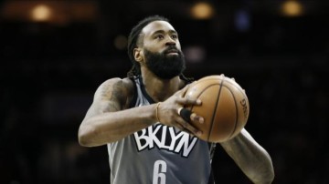 世界杯高清平台-篮网签约小乔丹只为讨好KD欧文 离开早已是定局