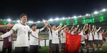 安东尼奥帮邵佳一练兵！徐彬可顶替王上源 李昊替老颜 彭啸替魏震