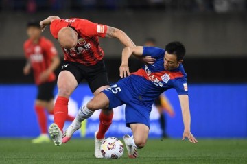 世界杯下载中心-海港一人激活全队！进球+屡造威胁谁说他不行？